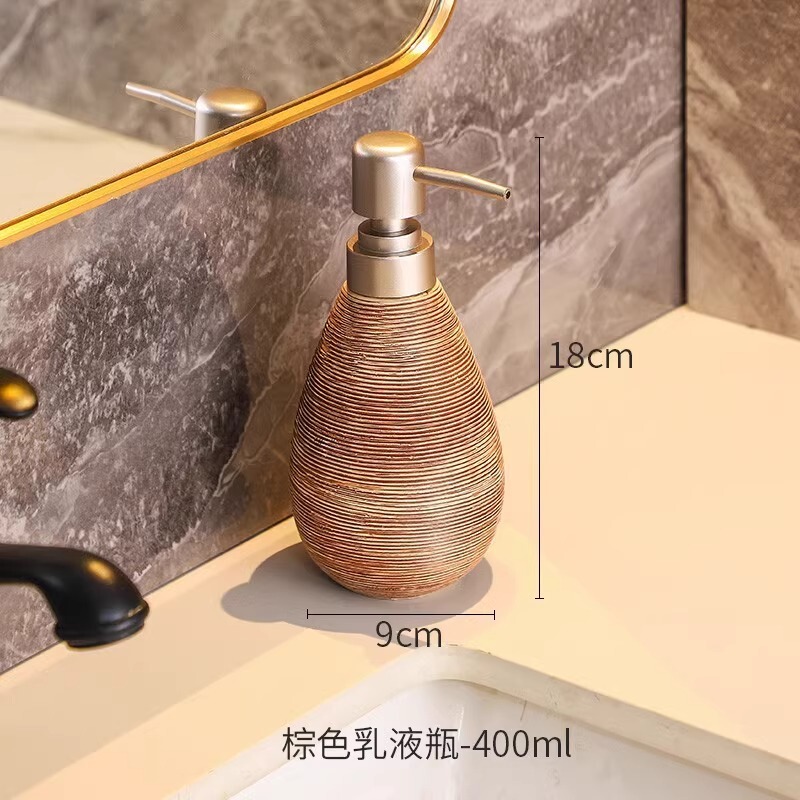 レトロ創意浴室入浴露瓶分注瓶乳液は日本式トイレ陶磁器手洗い液瓶を押します。|undefined