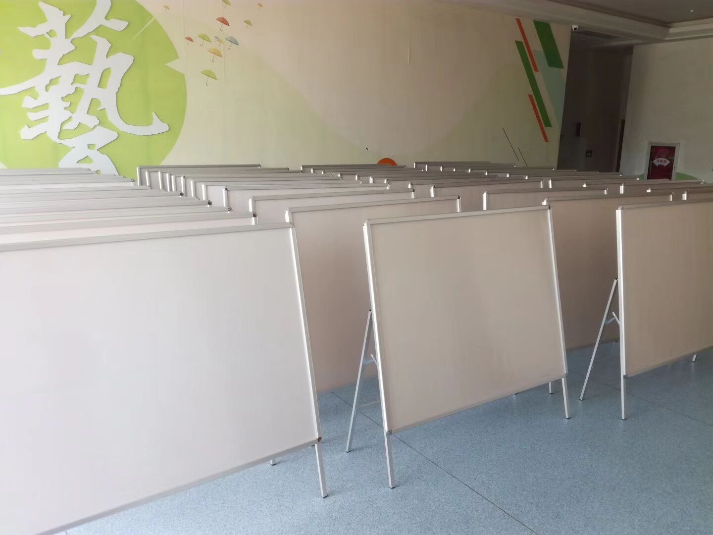 单面A字型铝合金开启式海报架海报框展示架双面展架广告牌宣传架