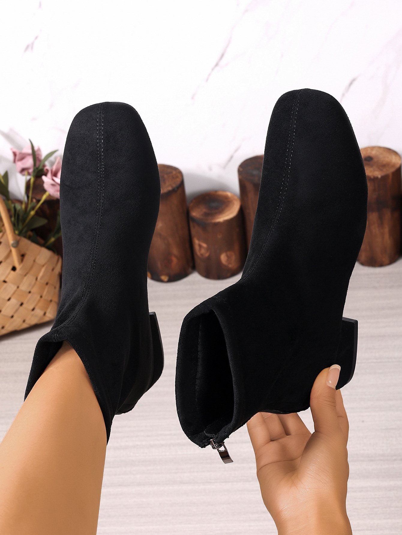 Botas cowboy de camurça para mulher, botins retro com salto_voghion.com