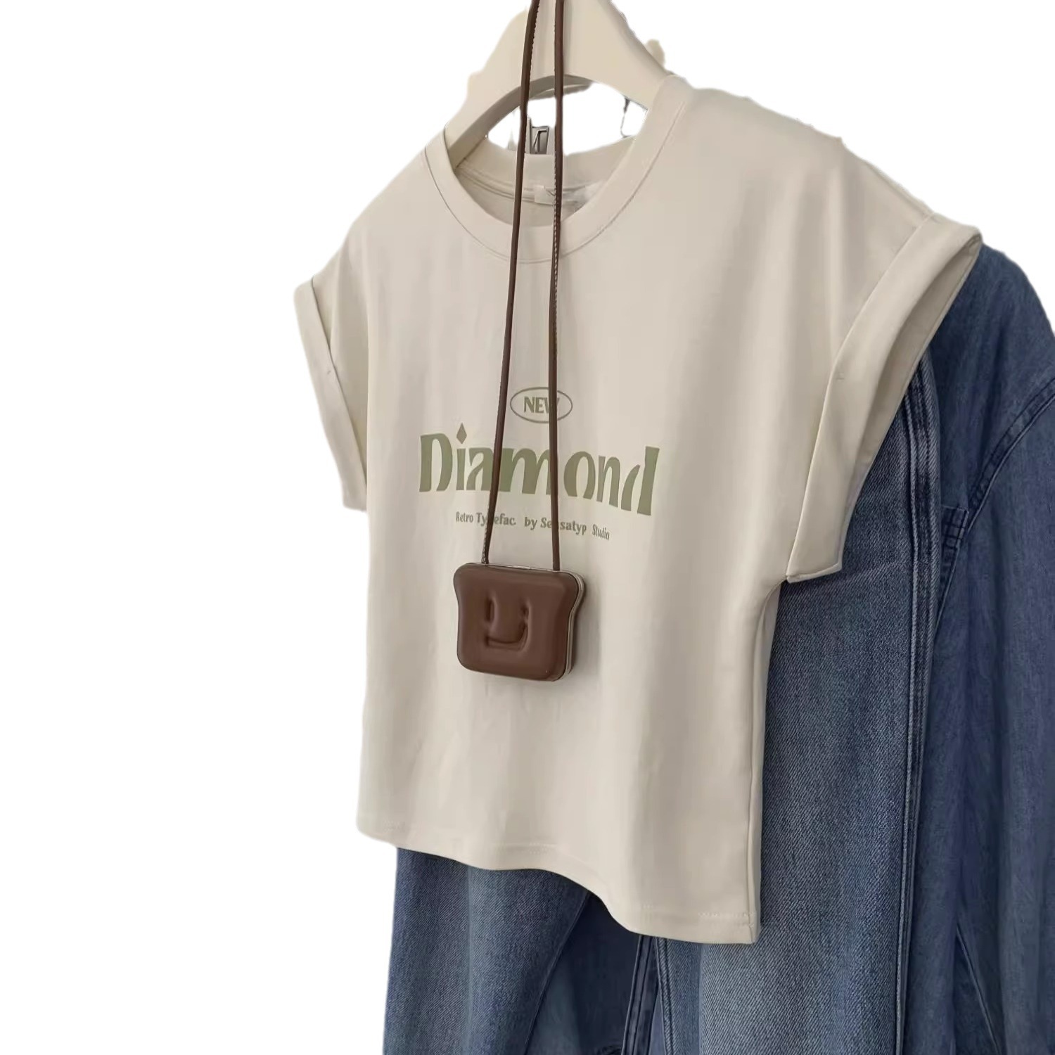 Camiseta de manga corta con estampado de hombro de gran tamaño para mujer 2024 verano y otoño letras americanas casual cuello redondo top de ins único para mujer