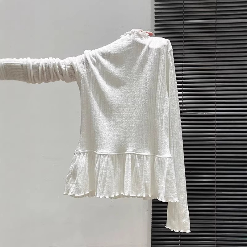 White Half-High Collar Ruffled Hem Long-Sleeve T-Shirt, Slim Fit, Base Layer for Autumn and Winter Layering, Women's Top