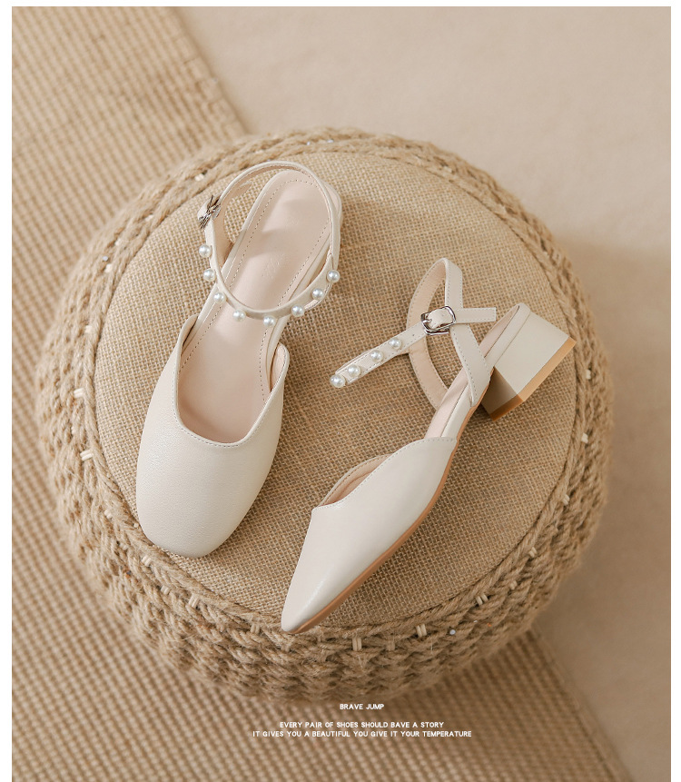 Nuevas sandalias de cabeza de perla 2026 verano versátil tacones gruesos suaves zapatos de talón medio Mary raros