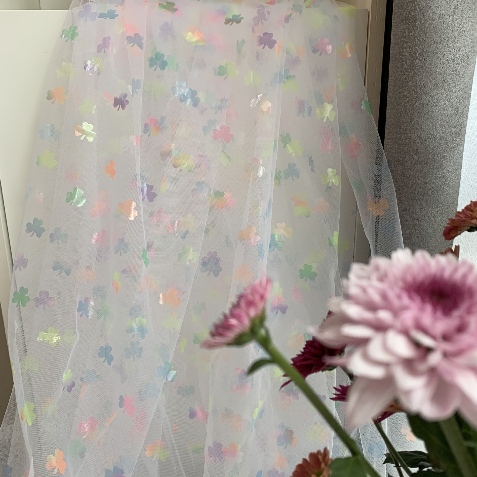 Paño de malla Procesamiento de belleza especial película de color dorado pequeña flor malla de lunares ropa para niños Hanfu Lolita mantel tela de hilo