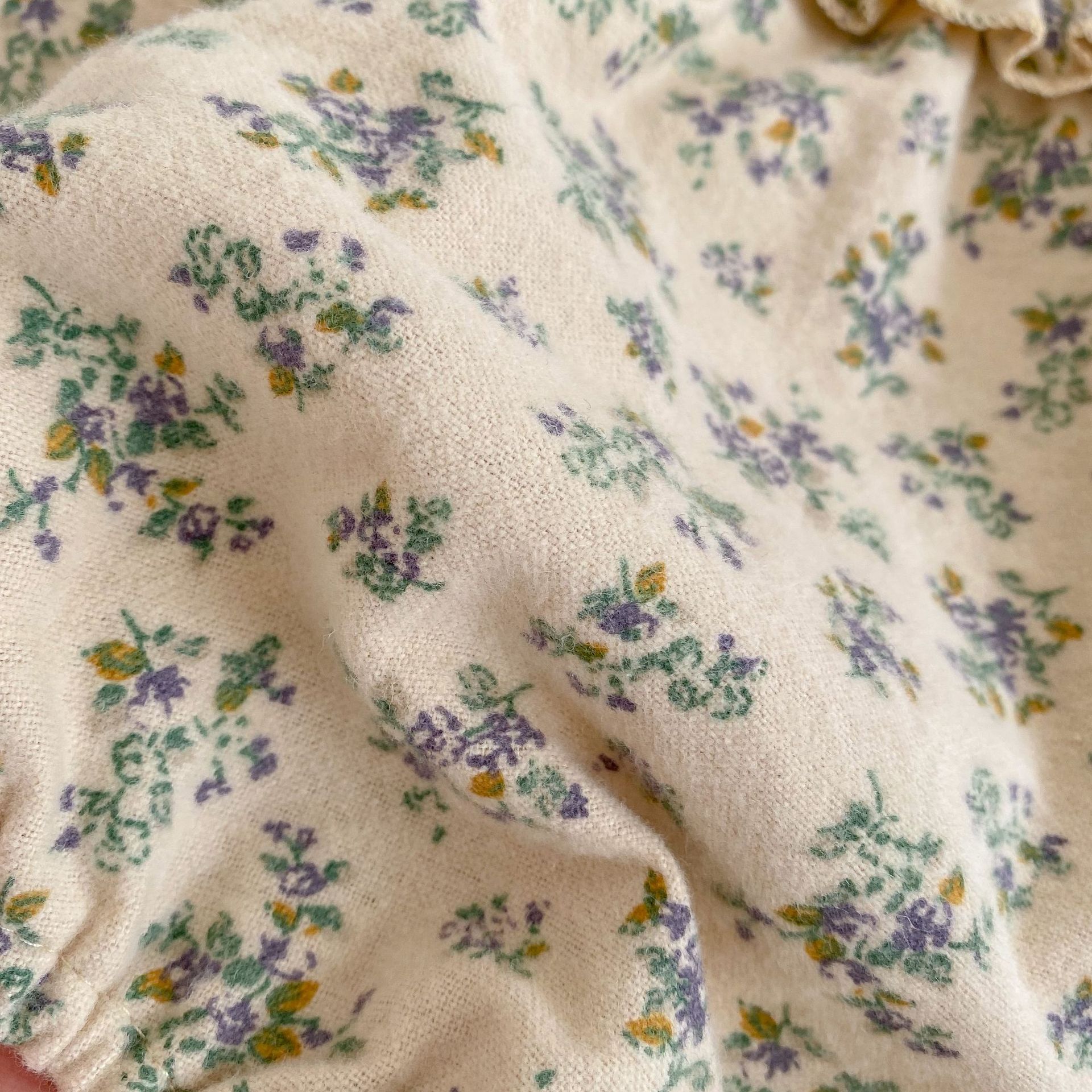 Ins 2024 spring clothing for baby girls, infants young children, broken flowers and trees, ear collar, long sleeved_voghion.com