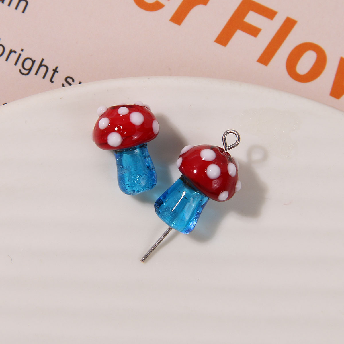 3g Weight Beads Jewelry Making Type 16*12mm Jewelry Making Size DIY Jewelry Accessories Classification 1 Piece Quantity glass Material Mushroom Pattern Polishing Design Casual, Sweet, Simple Style Style 1 Piece 16*12mm Glass Mushroom Beads 16
