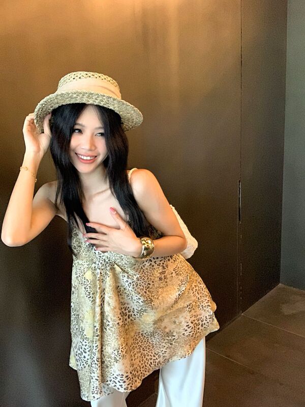 设计感豹纹串珠露背挂脖吊带背心女夏季宽松无袖外穿辣妹小众上衣|undefined