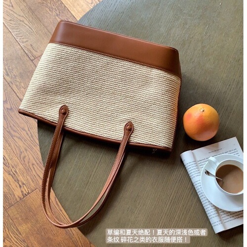 Straw bag 2024 summer new style crossbody bag shoulder portable woven bag simple beach bag large capacity tote bag