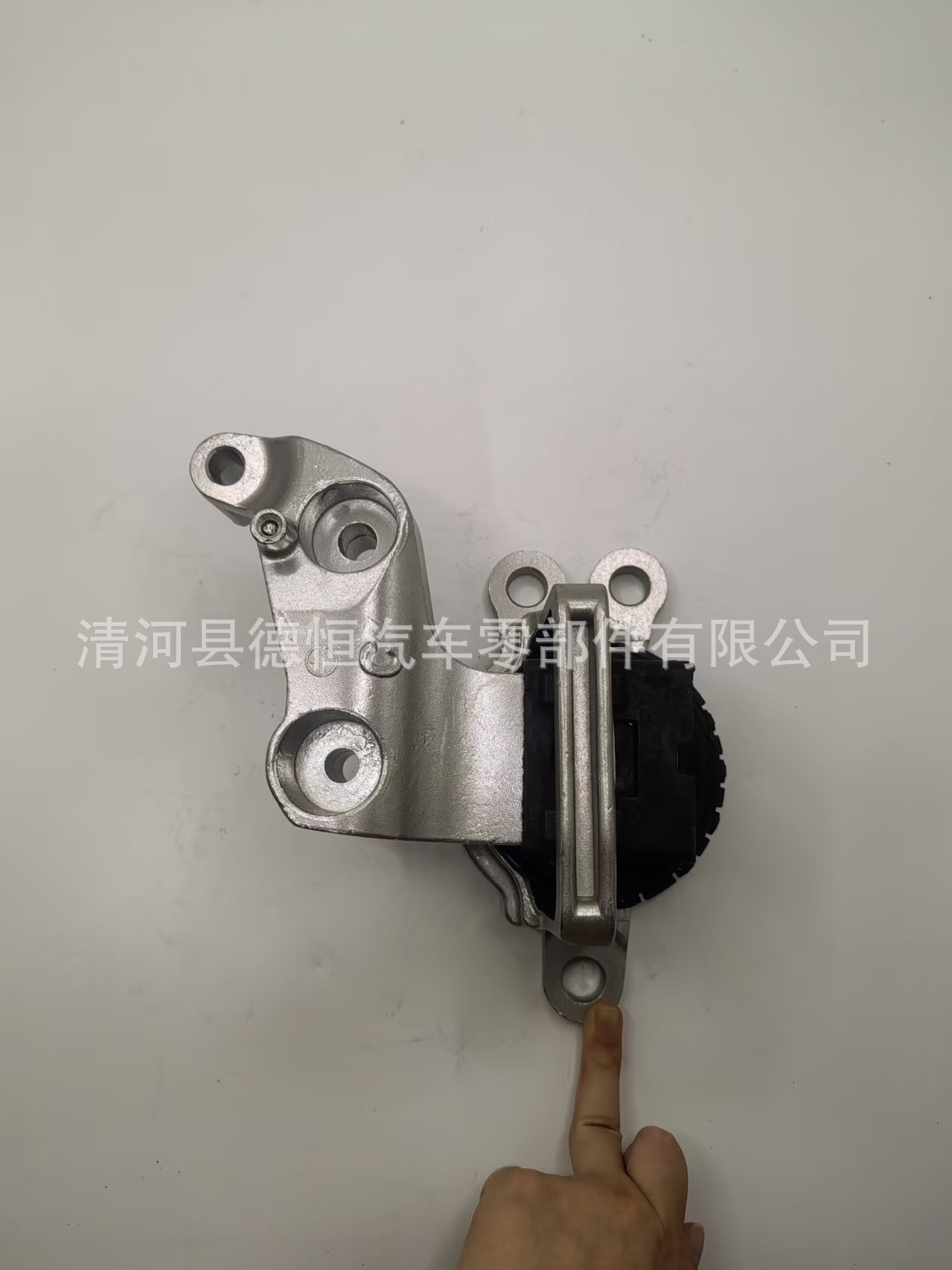 11210-4BE0B engine mount rubber support is suitable for Nissan