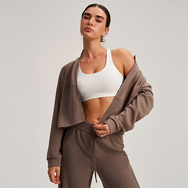 Otoño y invierno temperamento de collar vertical abrigo deportivo mangas largas delgado versátil ropa de fitness delgada bolsillo grande chaqueta casual suelta