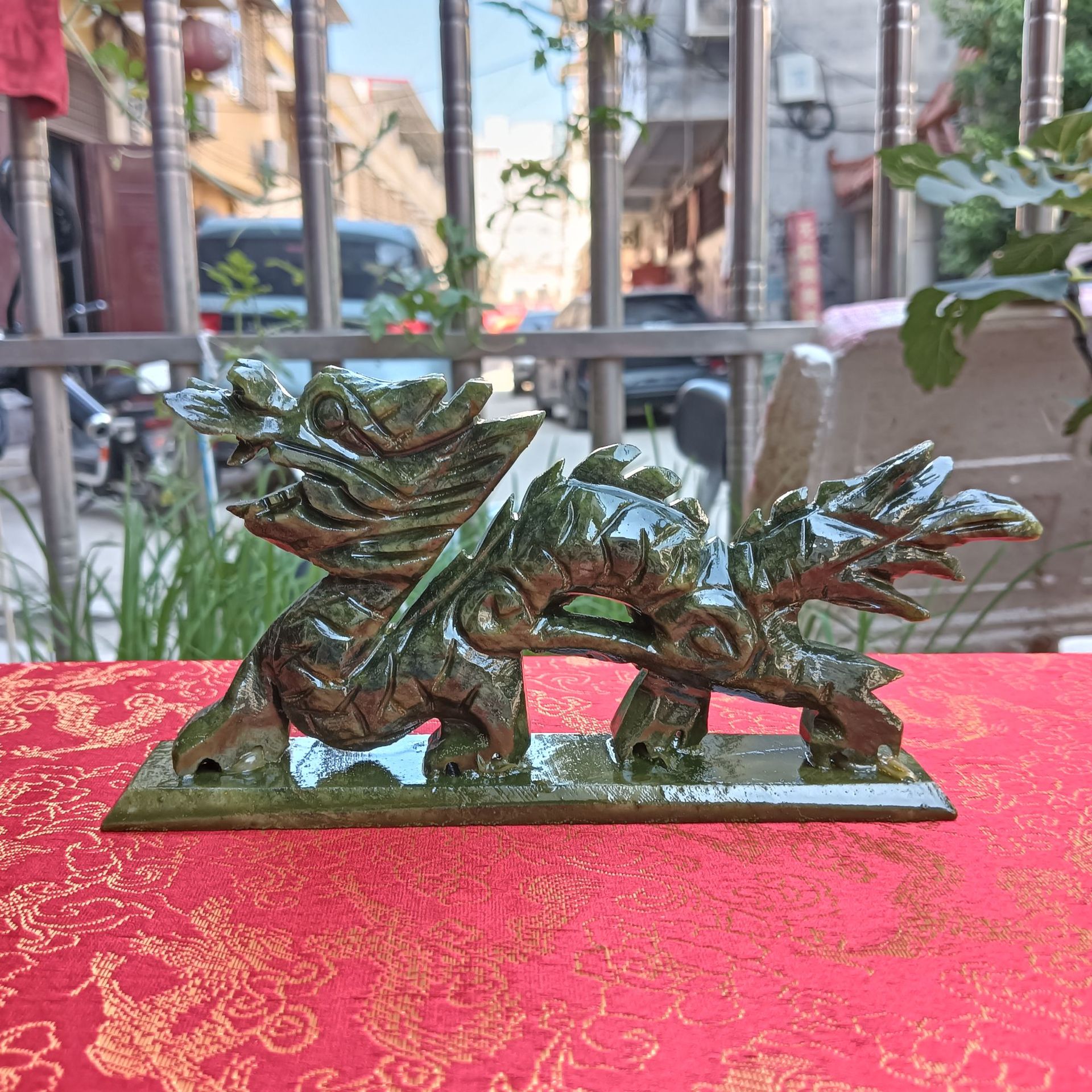 批发南玉龙神兽办公摆设吉祥礼品青玉青龙家居摆件