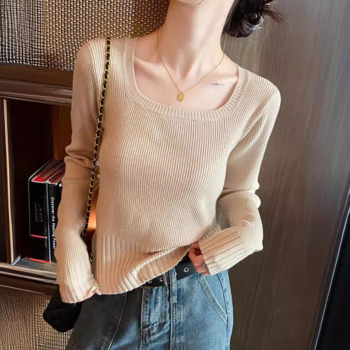 Thin Knit Top 2025 Spring and Autumn Women's Autumn Upper Layer Blouse Square Collar Base Shirt Short Body-Fitting Sweater