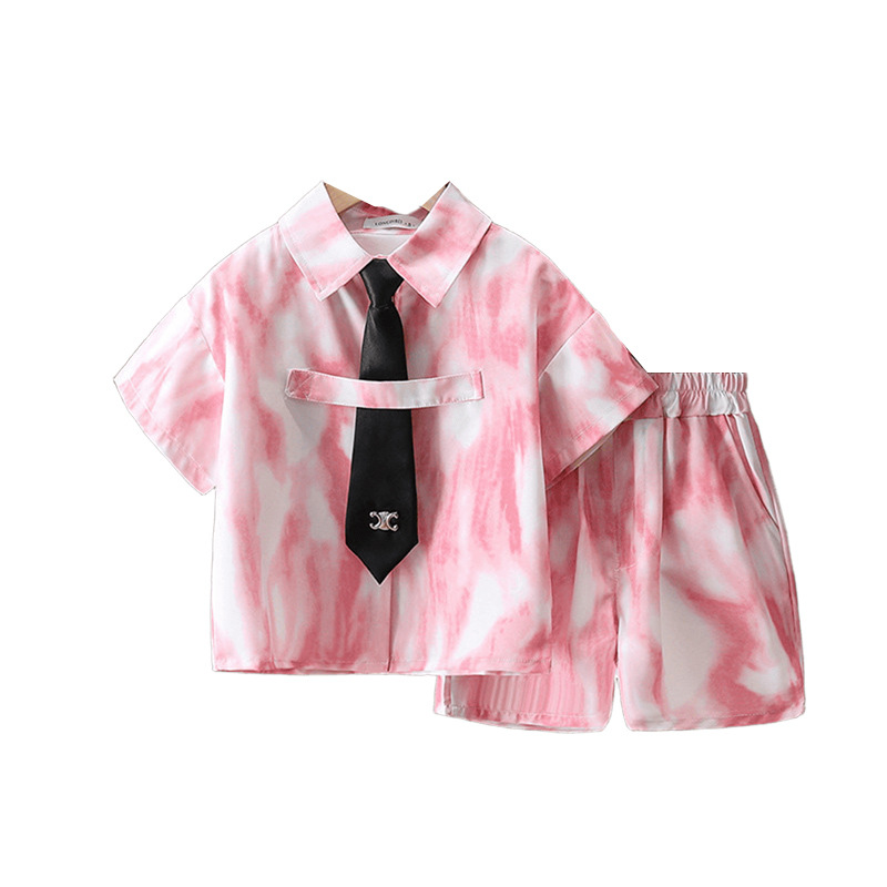 7156 Ropa para niños Traje de estilo universitario para niños Niños 2025 Nuevo verano Camisa coreana Pantalones cortos de manga corta Conjunto de dos piezas