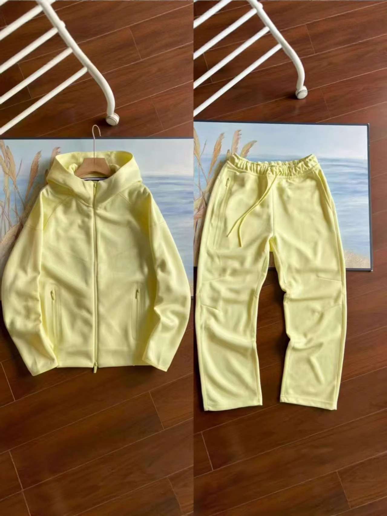 Yellow suit / S