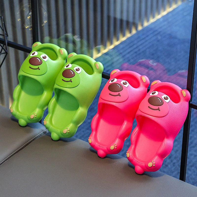 2024 новые детские тапочки, летние Нескользящие Банные Тапочки с дезодорантом для мальчиков и девочек, слипоны в помещении
