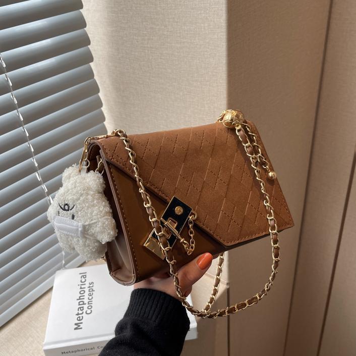 Otoño y invierno tendencia bolsos para mujeres 2025, nuevo bolso de moda universal, bolso cuadrado, cadena retro, bolso de hombro