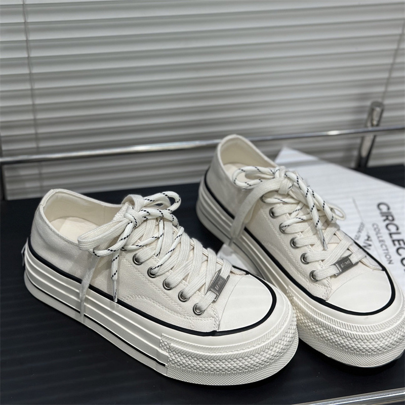 IG Lai Xi Ni bizcocho plataforma plataforma zapatos blancos mujer 2025 nueva moda versátil transpirable realce deportes zapatos casuales