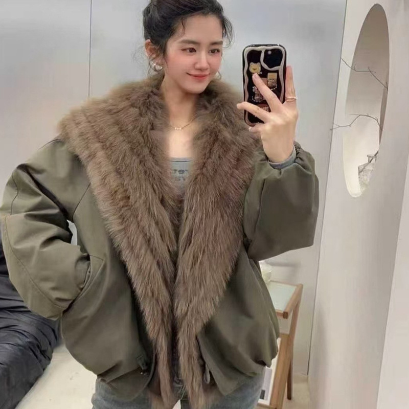 European Style 2026 Winter Women's Fox Fur Coat with Oversized Collar, Goose Down Lining Parka Coat