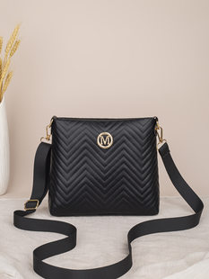 Fashionable universal polyurethane shoulder bag