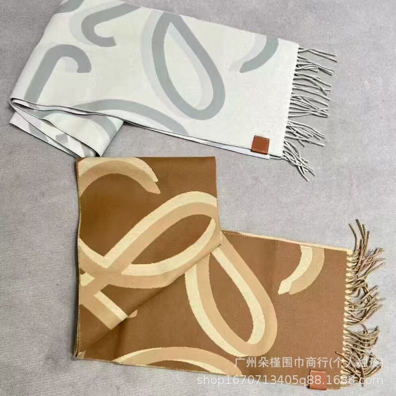 经典新款涂鸦羊毛围巾女时尚秋冬大牌批发羊绒围巾长款百搭披肩围|undefined