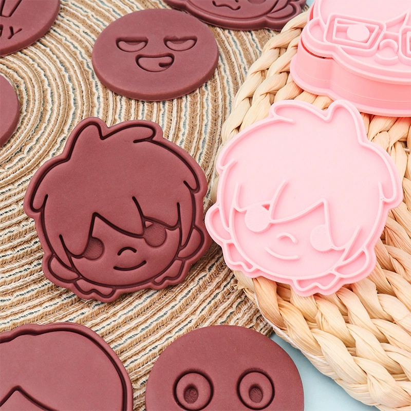Compact cartoon mold, monster