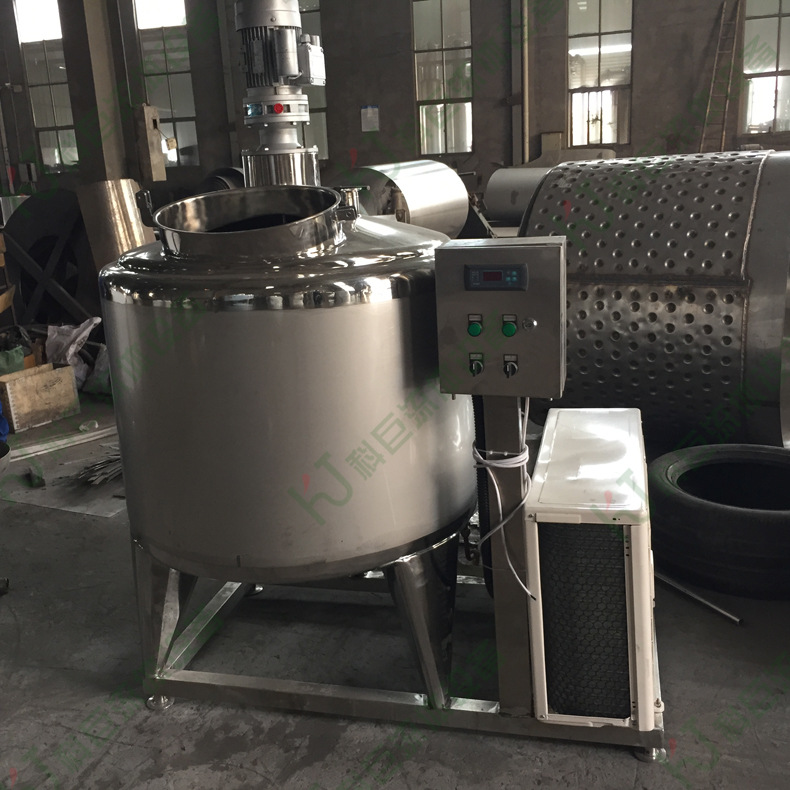 厂家供应小型牧场牛奶保鲜冷却罐  304不锈钢直冷式奶罐 鲜奶运送