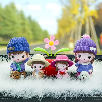 Car ornaments, New Couple Car Decorations - scarf-couple-rice-flower-round-hat-red-sun-flower-big-feather