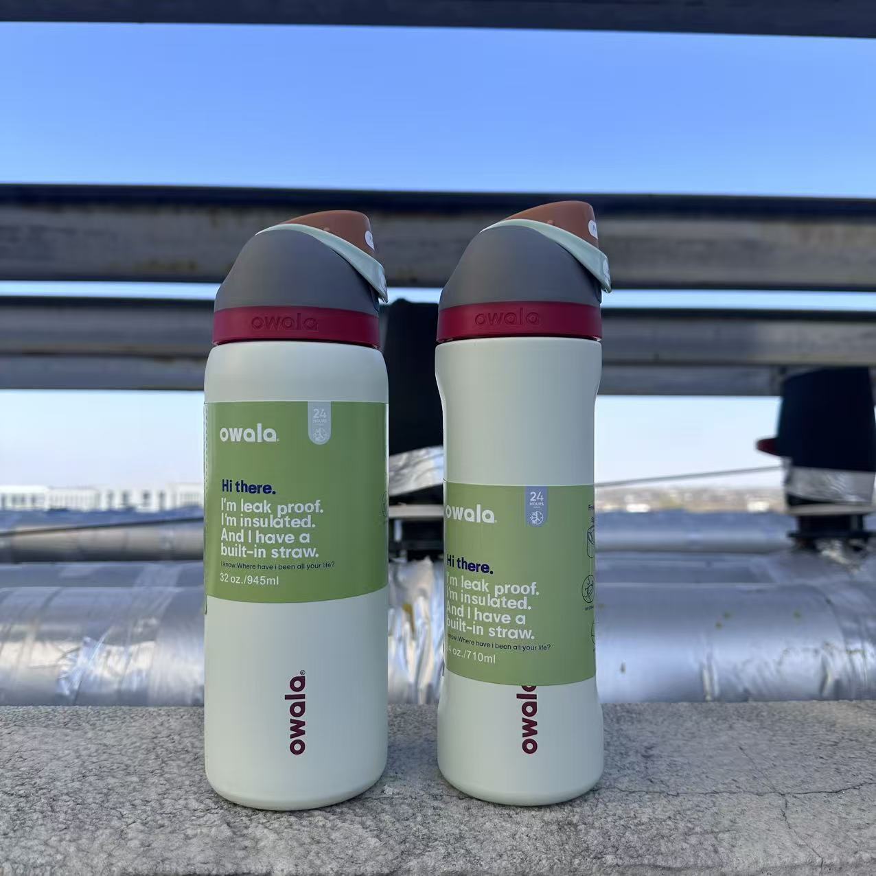 Owala en stock de gran capacidad portátil hervidor de agua al aire libre para hombres tazas de agua caliente de moda para mujeres tazas de fruta deportivas al por mayor