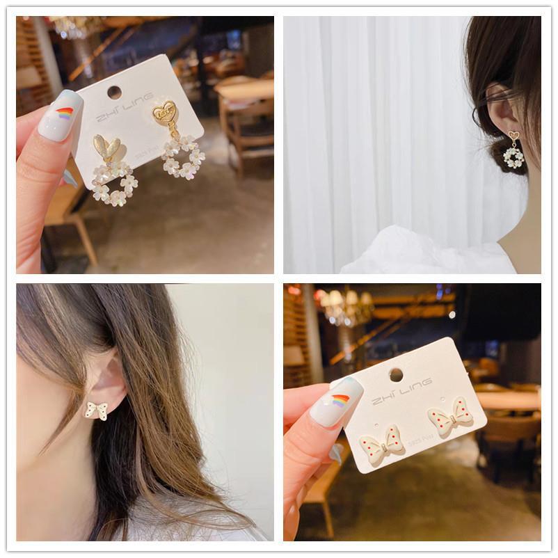 3B4064B907 white
