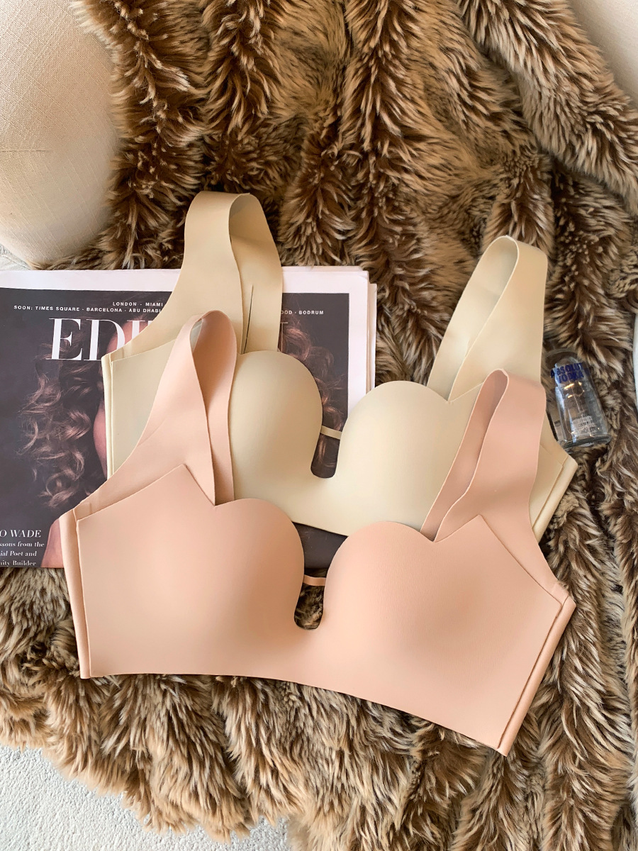 Ropa interior sin costuras japonesa superior de las mujeres delgada inferior grueso pequeño pecho push up soporte superior inalámbrico soporte suave sujetador de mama