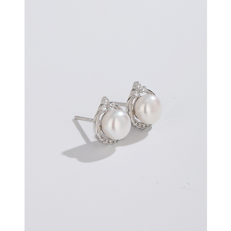 925 pendientes de perlas de agua dulce de plata esterlina luz redonda plana de lujo de alto grado de temperamento de las mujeres pendientes de verano simples personalizados