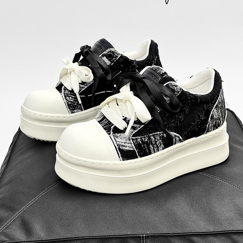 American High Street Thick-Soled Canvas Shoes for Men and Women, Breathable Black and White Height-Increasing Sneakers, Versatile Big-Toe Couple Sports Platform Shoes American High Street Thick-Soled Canvas Shoes for Men and Women, Breathable Black and White Height-Increasing Sneakers, Versatile Big-Toe Couple Sports Platform Shoes