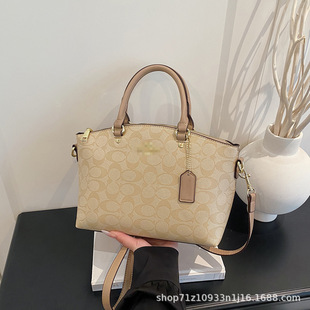 �ܼ�2025�¿�moille����25���ذ�Ҹ�°��μ�б����ϻ�ͨ�������