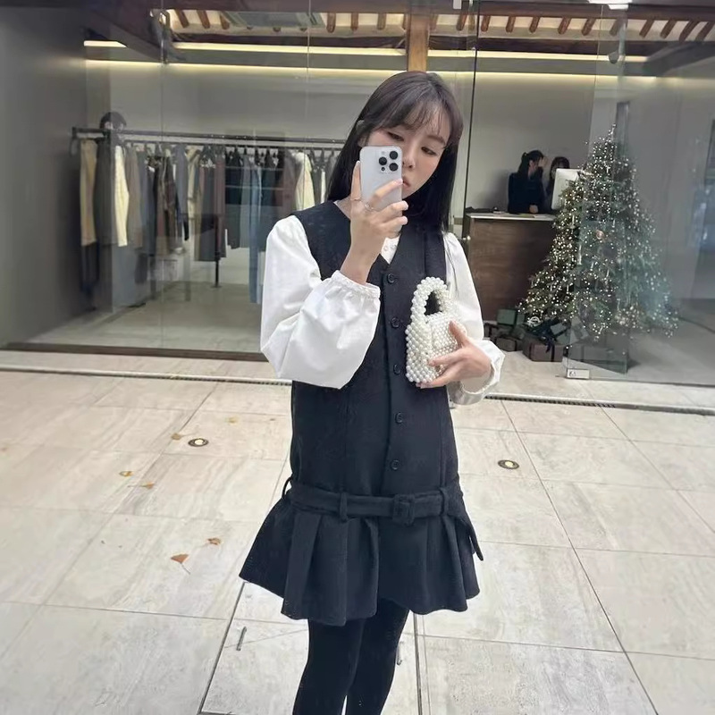 ~~~~~Korean Niche 24 New Autum Style Preppy Style Sleeveless Belt Dress Pleated Skirt ~~~~~Korean Niche 24 New Autum Style Preppy Style Sleeveless Belt Dress Pleated Skirt