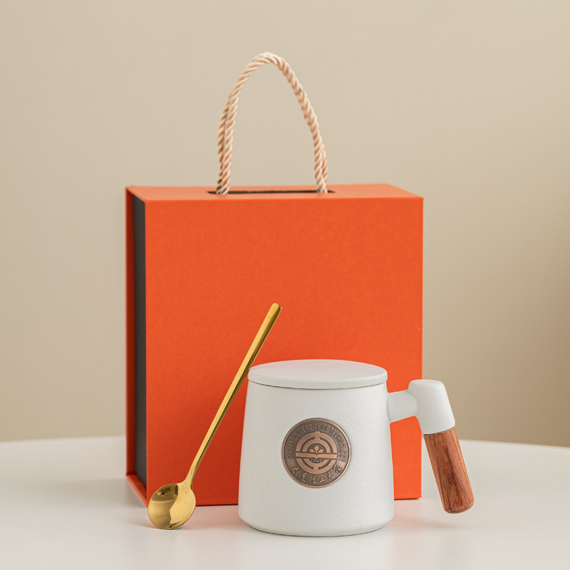 Festival del Medio Otoño regalo de mano mano mano mano de bronce con filtro ins Wenchuang pequeña taza fresca regalo de apertura escolar al por mayor