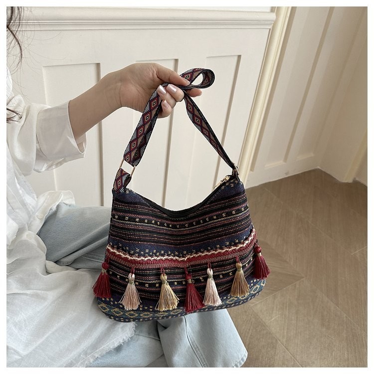 2026 nuevo bolso de hombro bordado bohemio bolso de hombro de gran capacidad