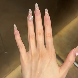 С�۱��yKitty؈�ֹ������׳��ɐ�؈������Y��Ů�������N�ɲ�ж