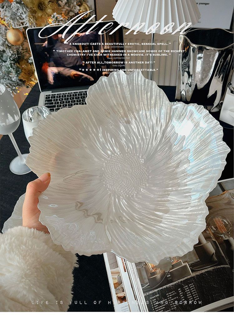 hGyTiPyjzNQBNGutwsKWhtDhe2xgoEW/vEus