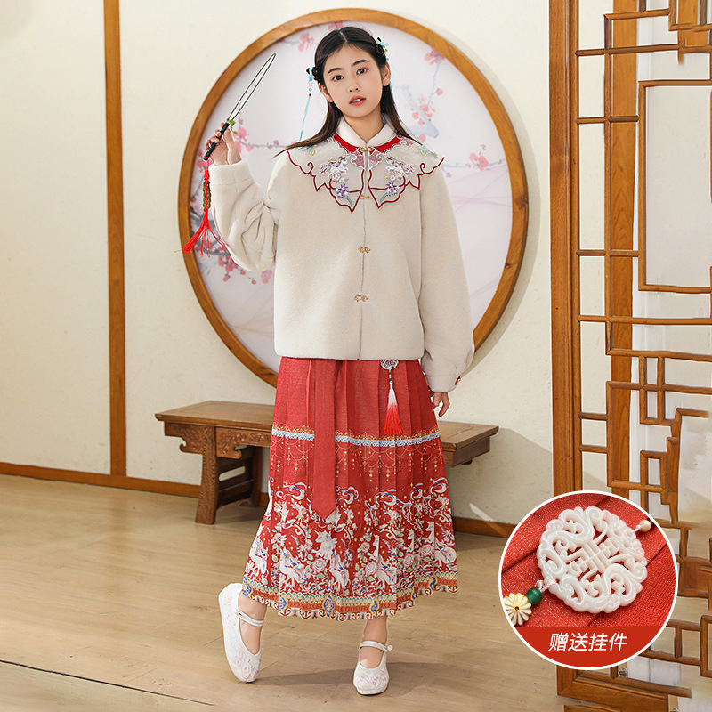 女大童马面裙套装秋冬装中大童大码宽松汉服中式唐装年服裙两件套