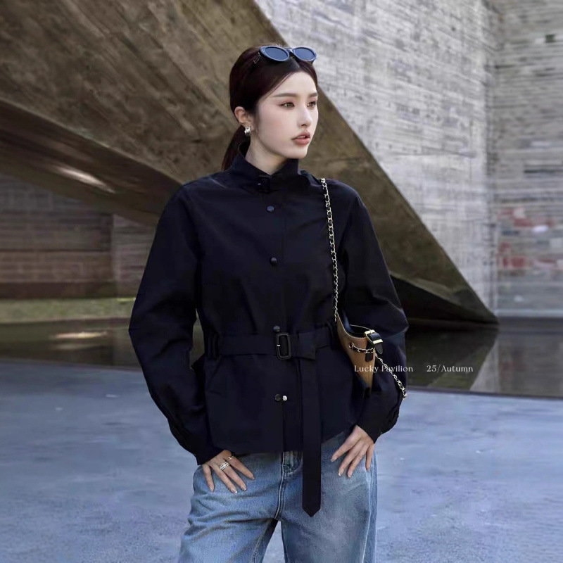 Casual Stand Collar Windbreaker for Women 2025 Autumn New Loose Lace-Up Waist Slimming Versatile Single-Breasted Short Jacket for Women