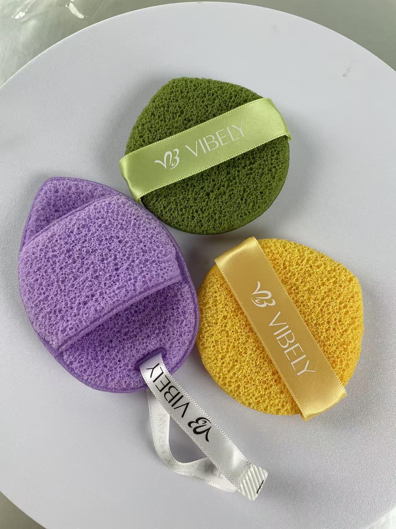 VIBELY Glove Face Wash Mud Mask Deep Cleansing Wonder, the same style powder puff, water drop face cleansing puff undefined