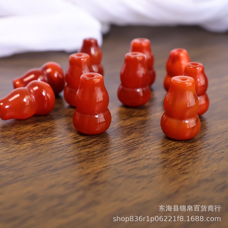Agate Southern Red Small Gourd Accessories, Jewelry, Cultural and Artistic Accessories, DIY Jewelry E226 Agate Southern Red Small Gourd Accessories, Jewelry, Cultural and Artistic Accessories, DIY Jewelry E226