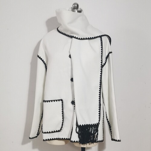  Autumn/Winter European and American Cross-border New Fashion Women's Woolen Coat with Thick and Loose Design, with Scarf and Tassel