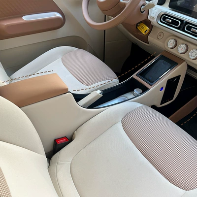 Armrest box, Wuling Hongguang miniev Macaron