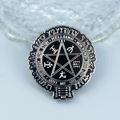 Akado Pentagram Totem Enamel Brooch Metal Badge Fashion Personality Collar Backpack Decoration