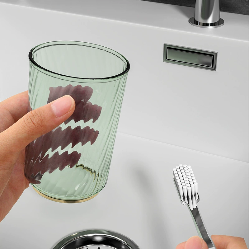 Creative high quality plastic mouthwash for beloved for home use