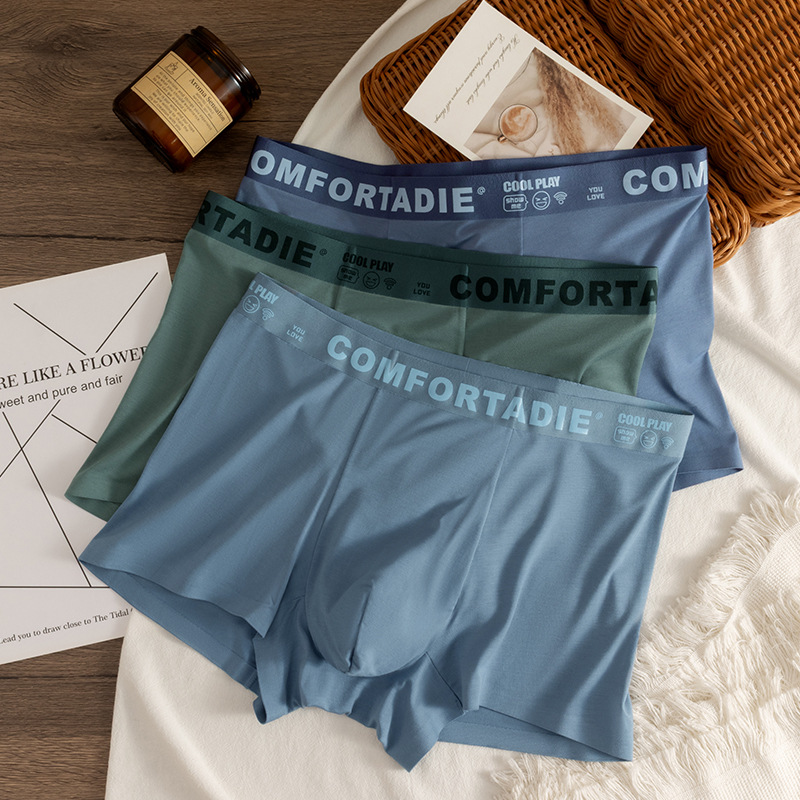 Pantalones íntimas de hombre de estilo de piel antibacteriano entrepierna sin marcas cómodas y transpirables pantalones planos de hombre fuente fábrica al por mayor