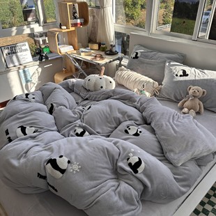 Winter Small Fresh Giant Panda Thickened Milk Fleece Coral Fleece Four-piece Set Bedding Bed Sheet Quilt Cover Three-piece Set