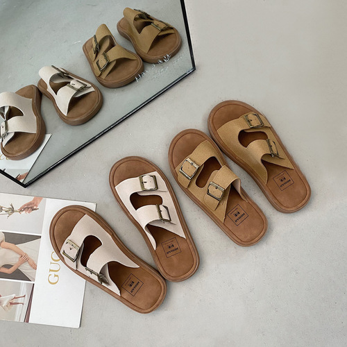 Casual thick-soled non-slip beach slippers for women summer outer wear  new versatile high-end super hot fashion slippers