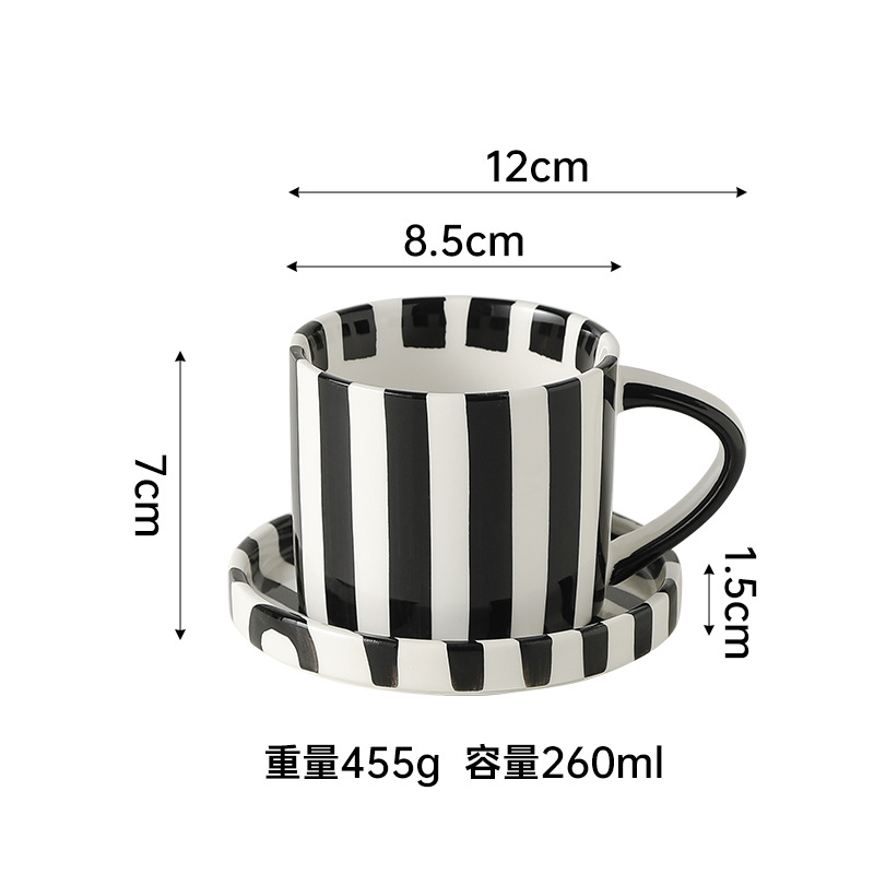 Taza y platillo de café de cerámica simple taza y platillo de café de alto aspecto traje de agua del hogar taza de té de la tarde taza y platillo de estilo europeo ins