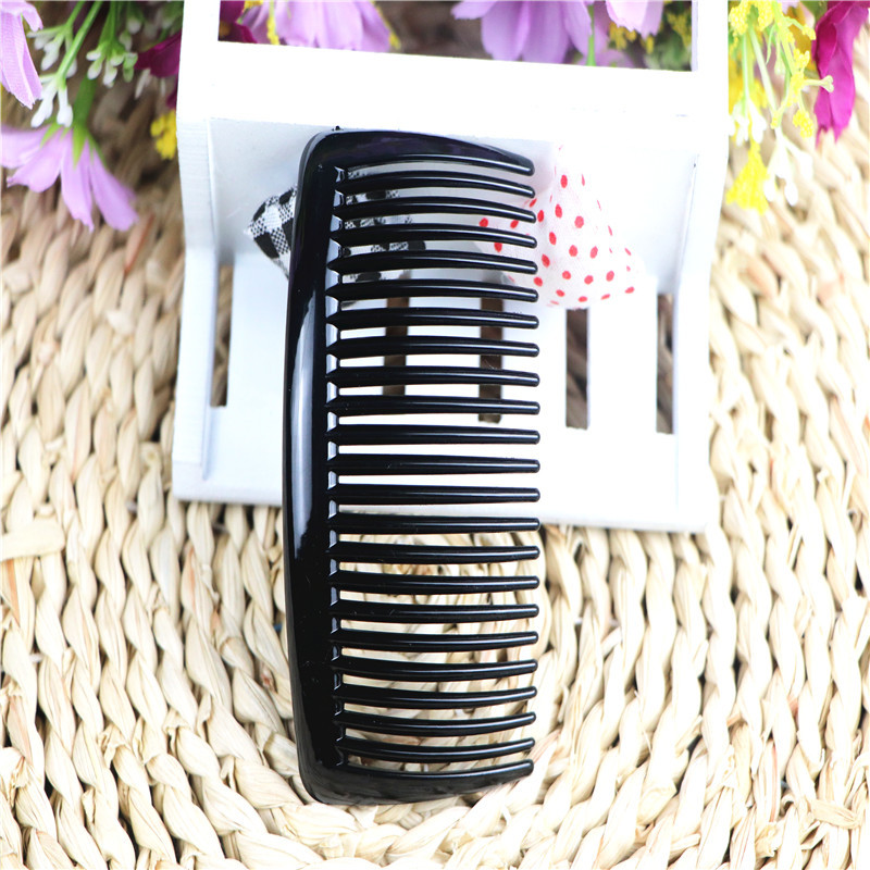 Different angles of Hair Comb